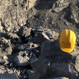 elazigda maden ocaginda gocuk isciye ulasilmaya calisiliyor eaB2TJy7