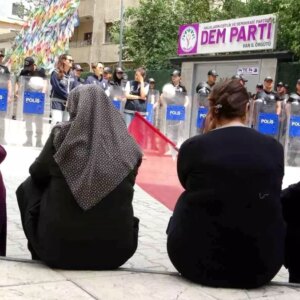 vanda evlat nobetine muzik tepkisi heaFnSwP