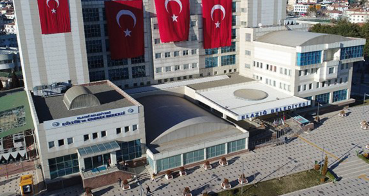 akpli belediyeden milyarlik borca ragmen arac alimi talebi y1z8Pjid