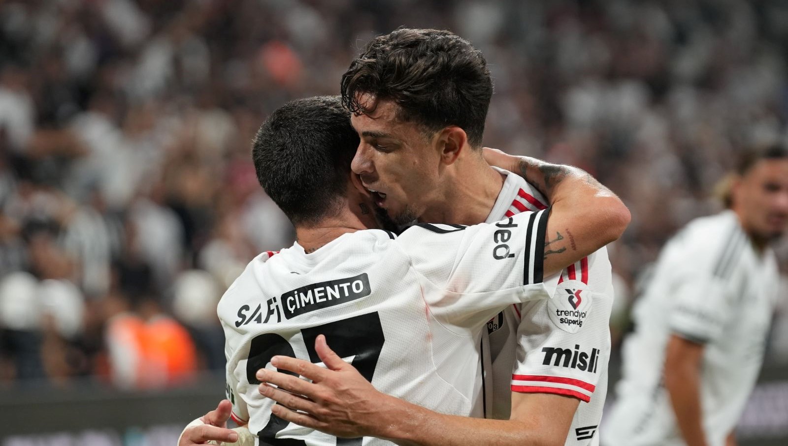 besiktasin alanyaspor kadrosu belli oldu sakatlanan paulistaicin aciklama IEGVJ3Jj