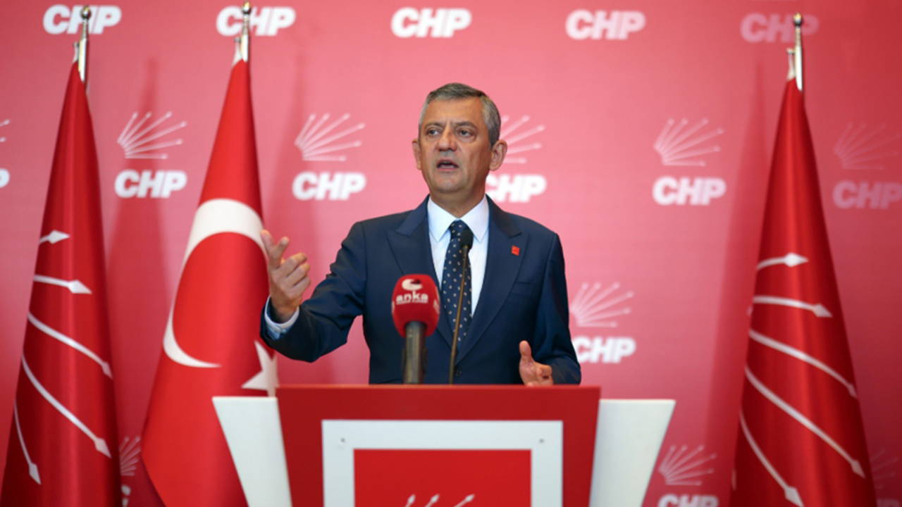 ozgur ozelden erdogana manavgat yaniti senin haysiyetin varsa gezideki goruntuleri yayinla hYQGm8Ey