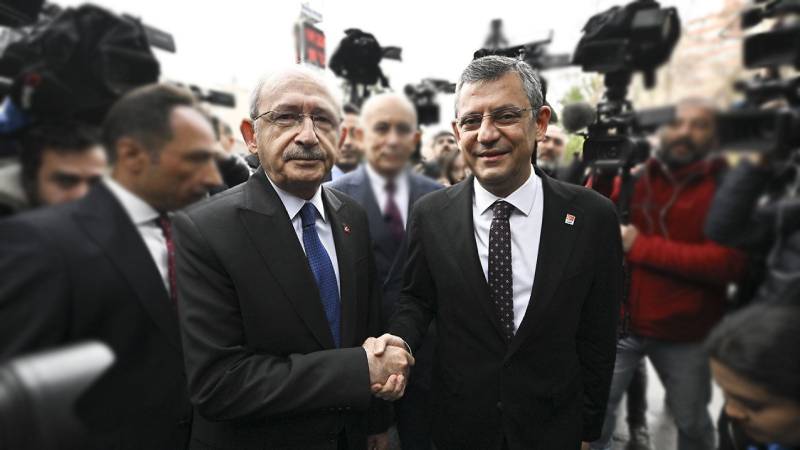 ozgur ozelden kritik aciklama kilicdaroglunun kayyim kararina tenezzul etmeyecegini dusunuyorum kemal beyi partiden atmak degil bas taci yapmak isteriz Y4dwOhWb