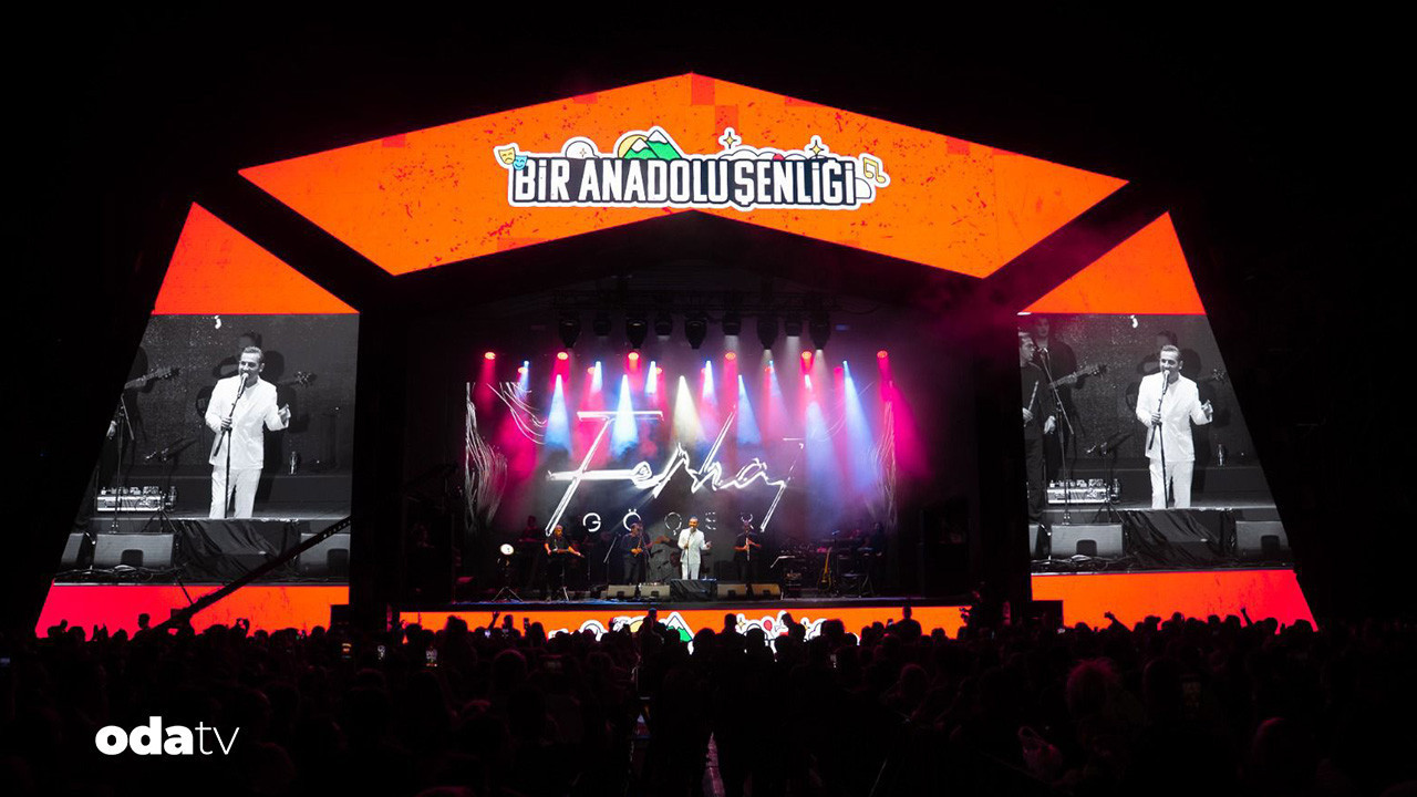 bir anadolu senliginde sanat coskusu 898 bin kisi nehi3d8G