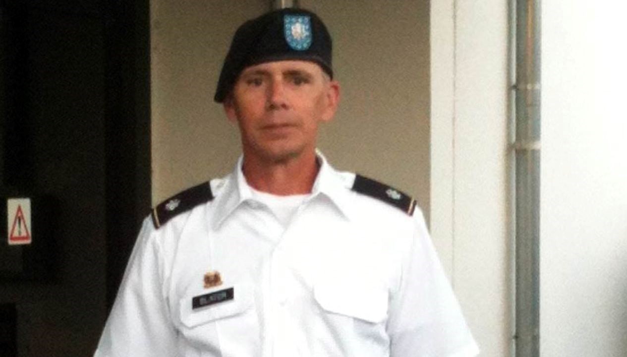 gizli bilgileri arkadaslik sitesinde paylasan emekli subaya 6 yil hapis jtPaaXQl