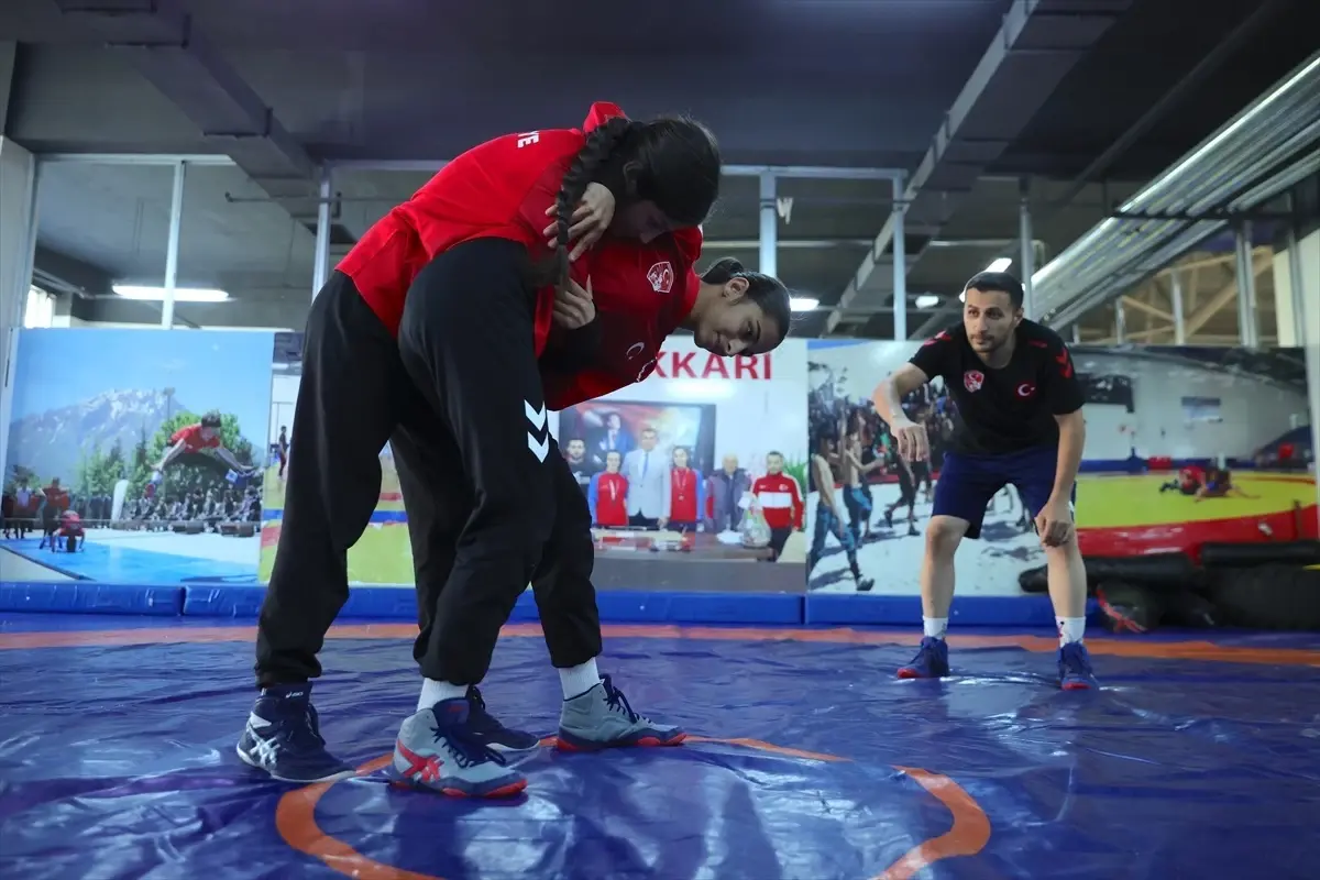 havin selcuk balkan sampiyonu MV1XBUg9.jpg