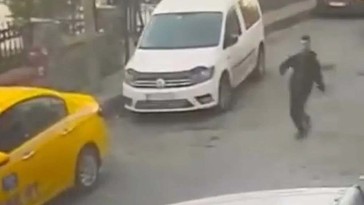 beyoglunda 13 yasindaki arkadasini bicaklayan supheliye adli kontrol qiKGDMMu.jpg