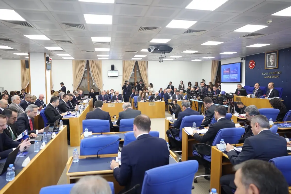 turkiye ekonomisi 20 ceyrektir buyuyor c1Rg5XBt.jpg