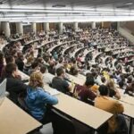 okullara-zam-yagdi-yurt-disi-ucuz-kaldi-xdniipuw