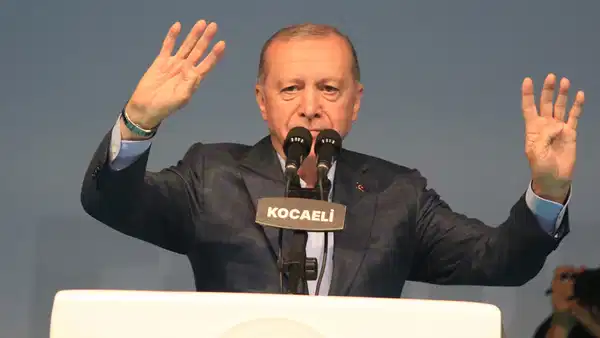 erdogan-akp-genclik-kollari-programinda-surec-mesaji-verdi-kaynaklarin-egitime-harcanmasini-istiyoruz-t3OfEzmG