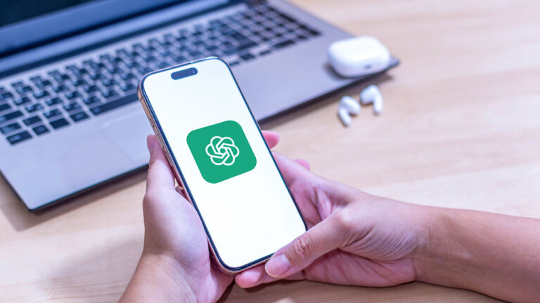 siri-ve-chatgpt-ortakliginda-gizli-savas-openai-mahkeme-kapisinda-MgKrpfr2