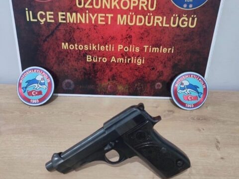 Ruhsatsız Tabancayla Yakalanan Sürücüye 240 Bin Lira Ceza