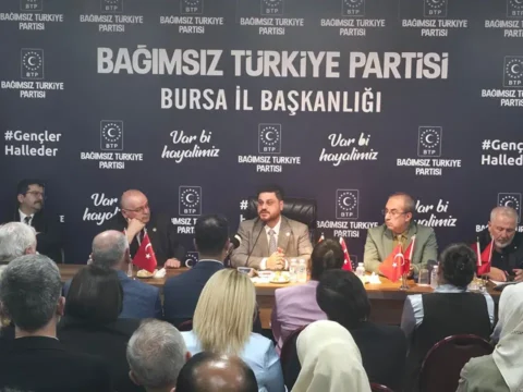 ** Ekonomi Yönetimine Sert Eleştiriler: “Zam Korkusu Tavan Yaptı”
